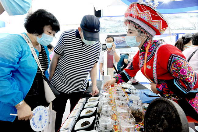 Zhejiang's trade promotion system stabilizes foreign trade and expands market